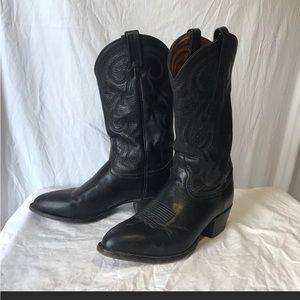COPY - Tony Lama men’s 9D black boots